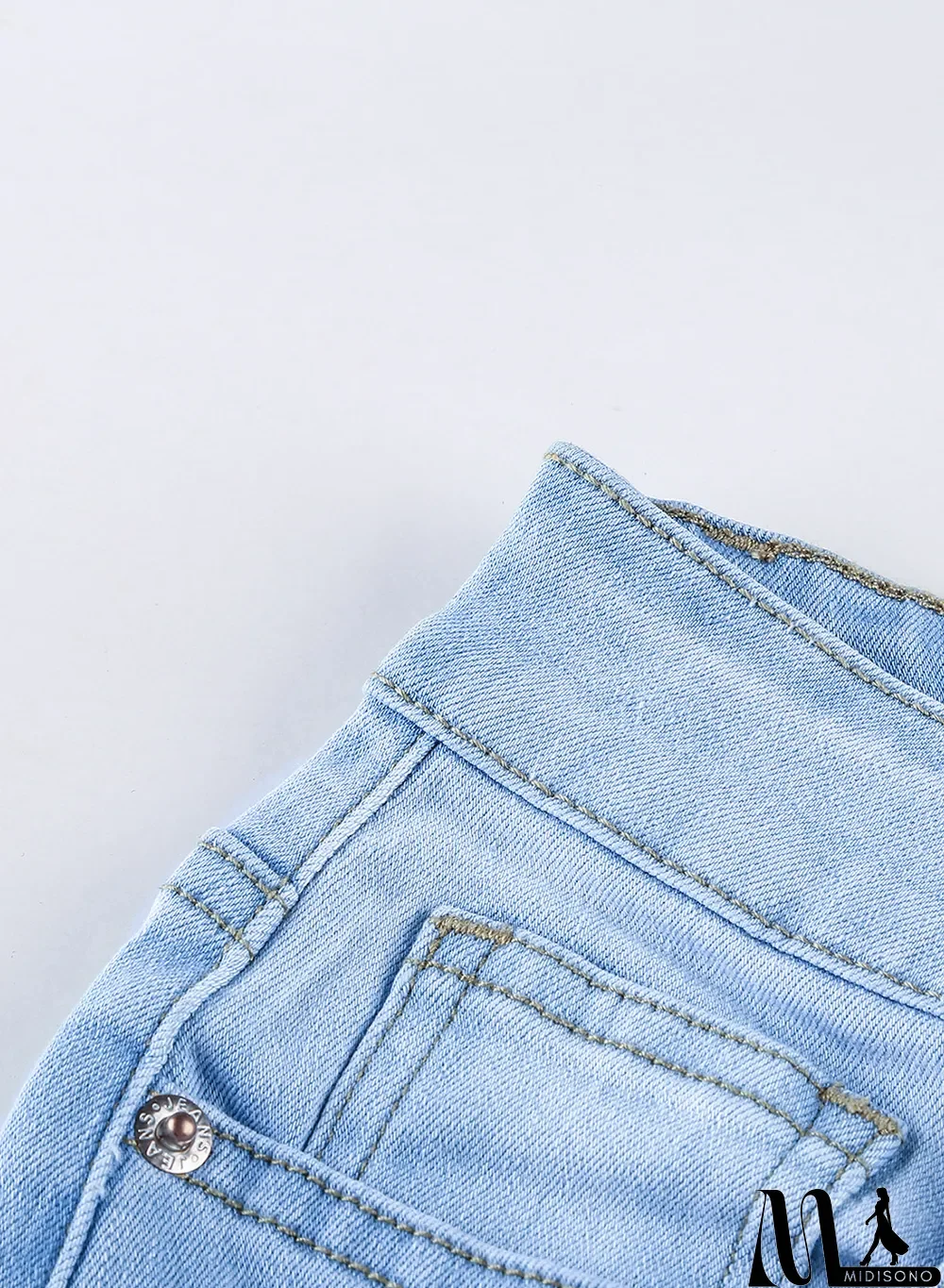MidiSono - Blank Apparel - Light Blue Washed Ripped Jeans