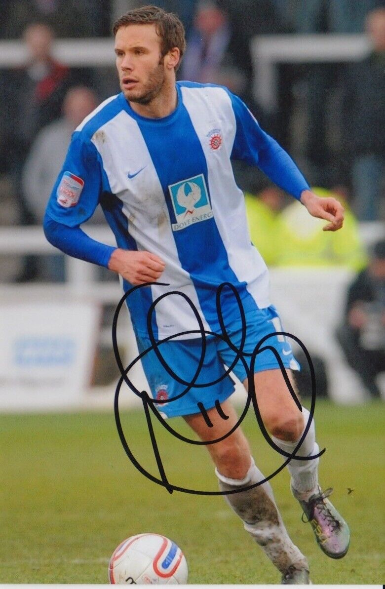 HARTLEPOOL UNITED HAND SIGNED ANDY MONKHOUSE 6X4 Photo Poster painting.