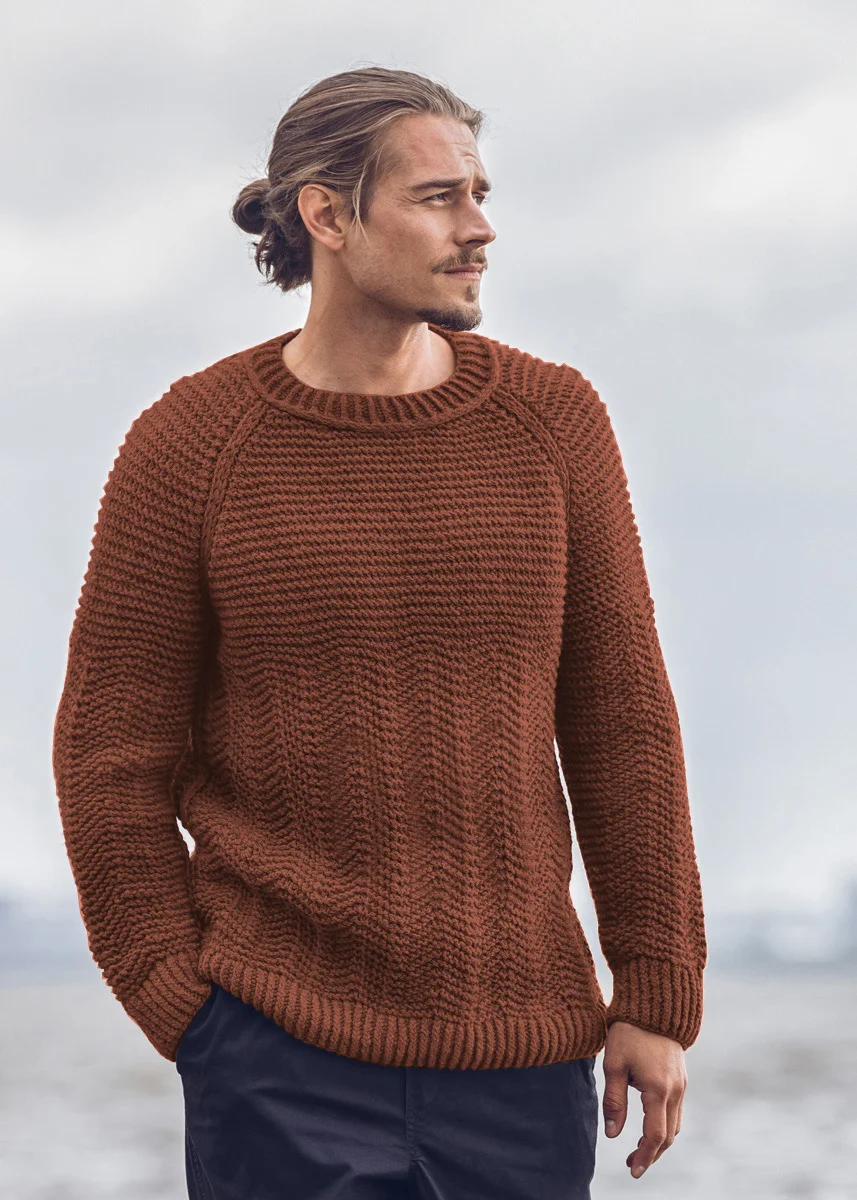Round neck sweater sweater