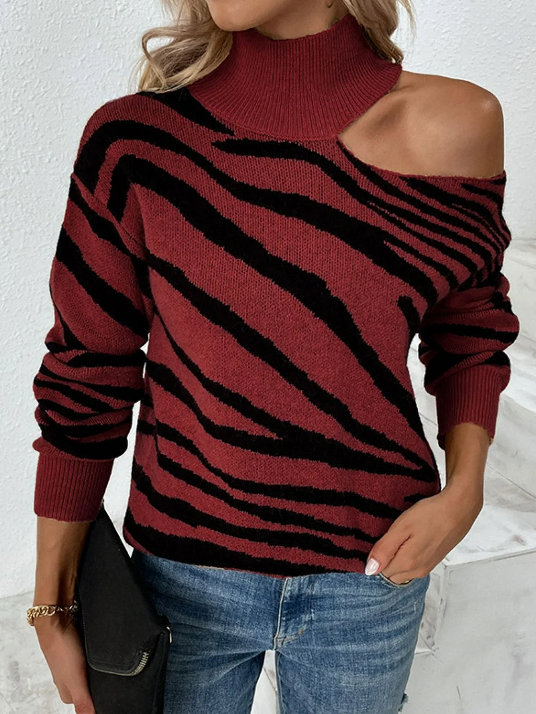 Uforever21 Tiger Print Cold-Shoulder High Neck Sweater