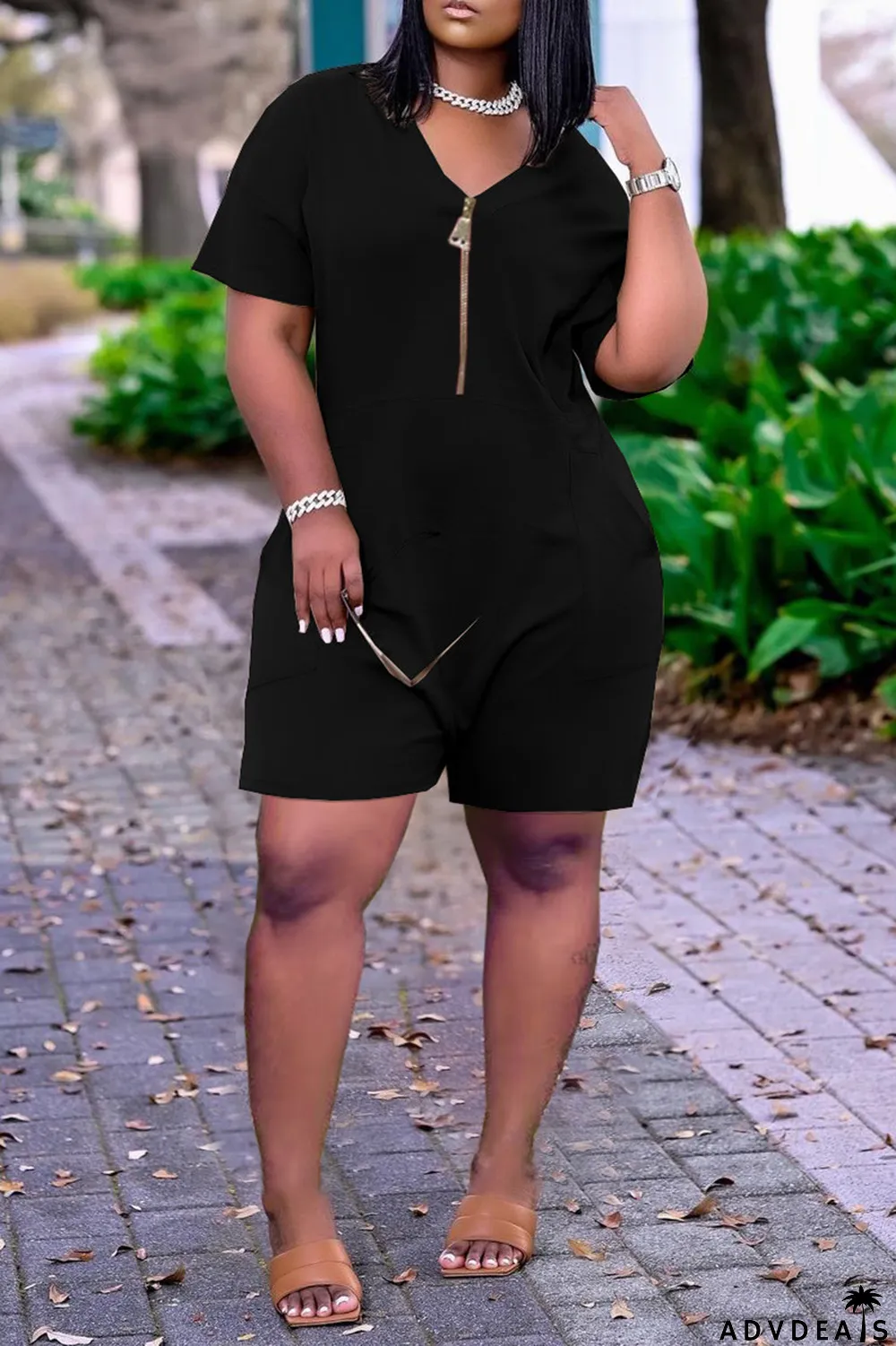 White Fashion Casual Solid Pocket V Neck Loose Romper