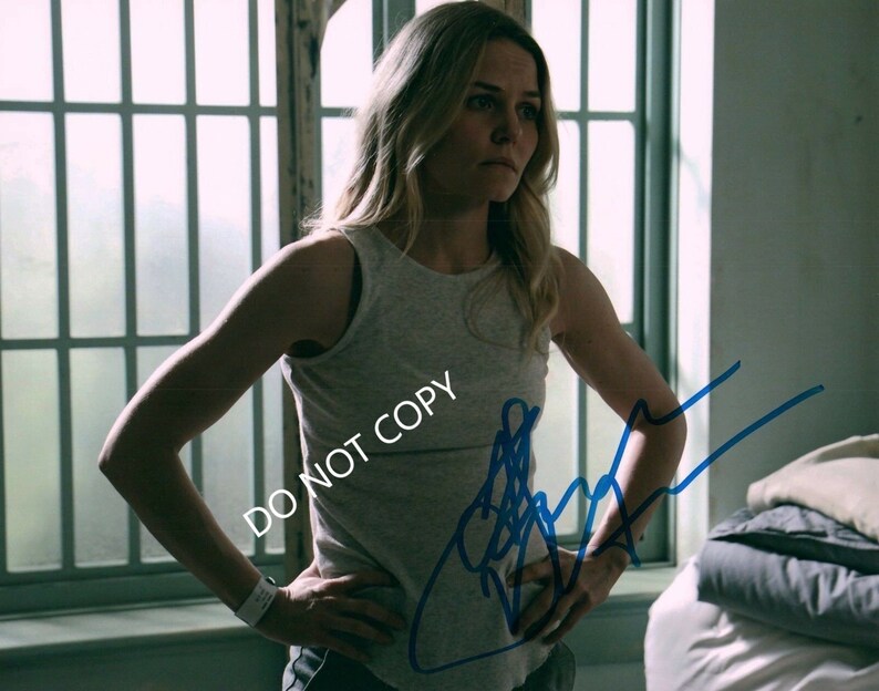 Jennifer Morrison Once Upon A Time 8 x10 20x25 cm Autographed Hand Signed Photo Poster painting