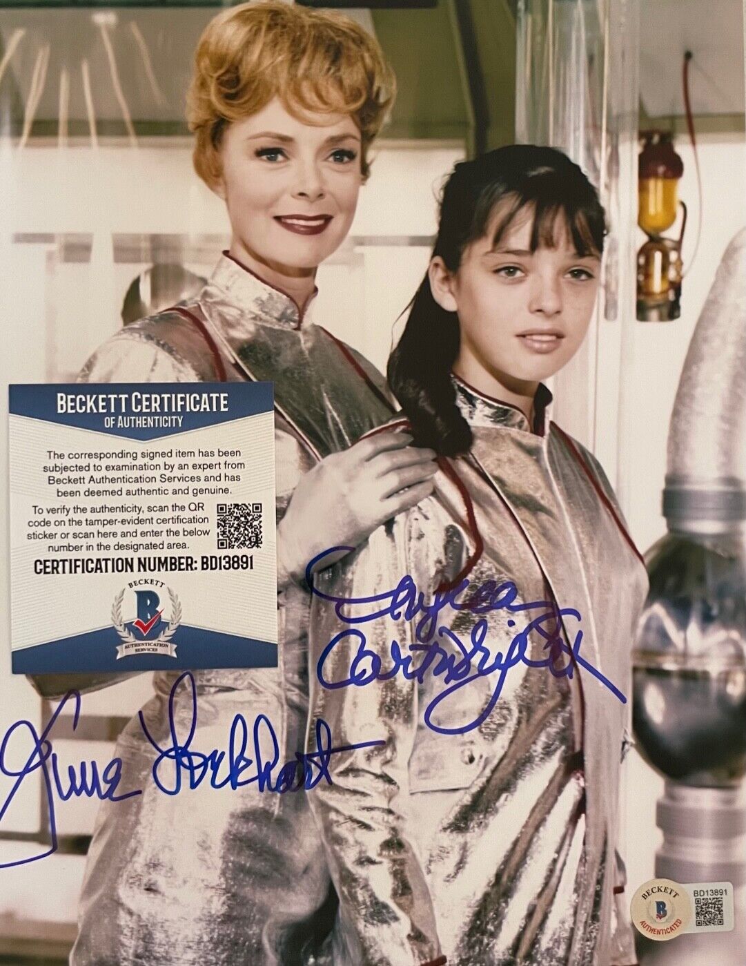 June Lockhart & Angela Cartwright Original Signed 8X10 Photo Poster painting w/Beckett COA