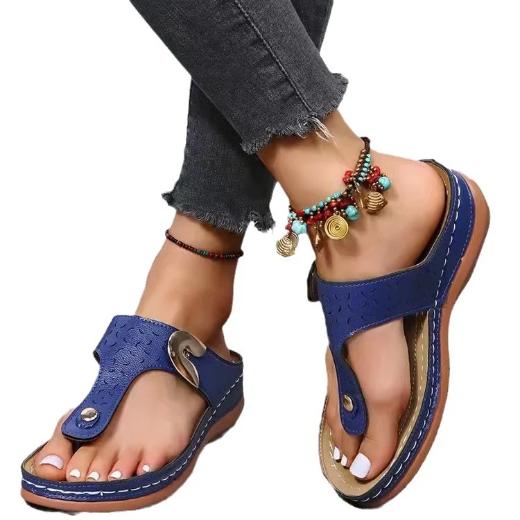 Yyvonne Women's Large Code 2025 Spring And Summer New Fashion Heel Clippings Wearing Beach Slippers Women's Shoes