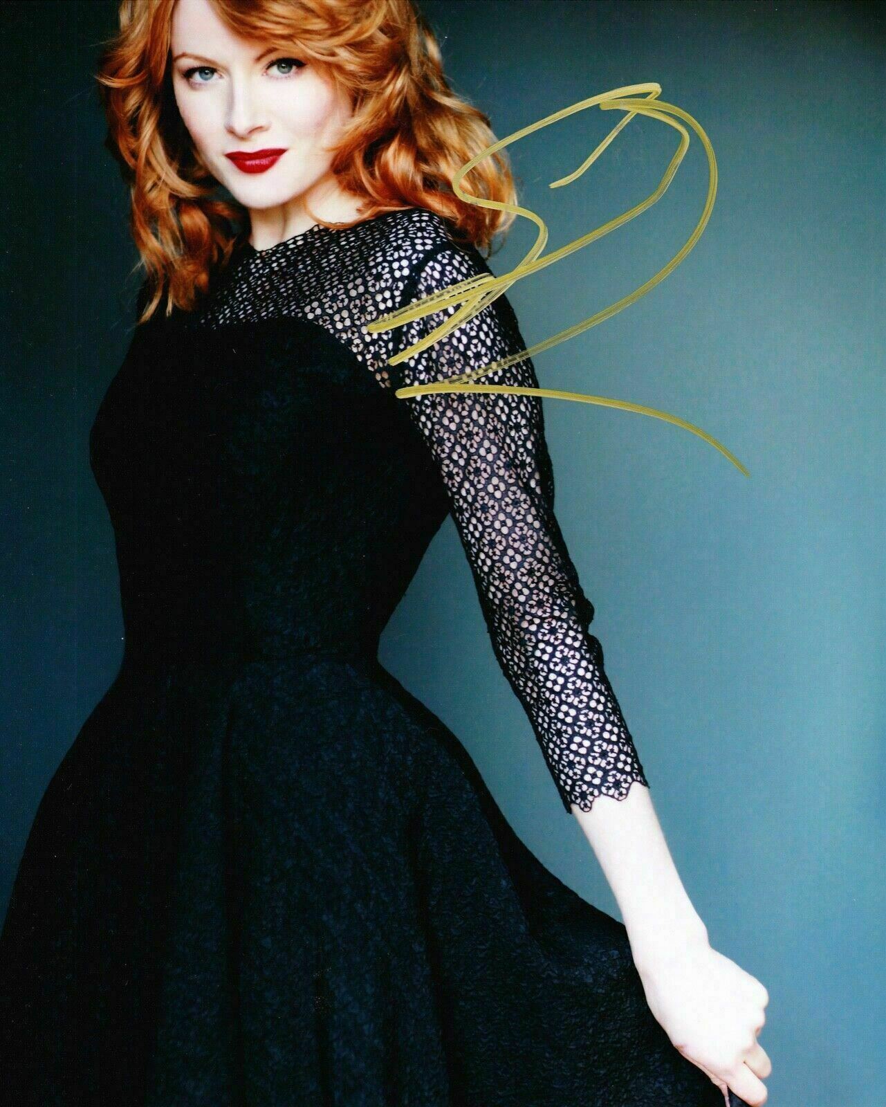 Emily Beecham SIGNED 10X8 Photo Poster painting Into the Badlands CERTIFICATE AFTAL COA (C)