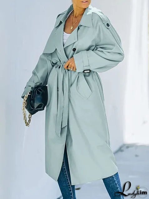 Luxurious and cool Coat