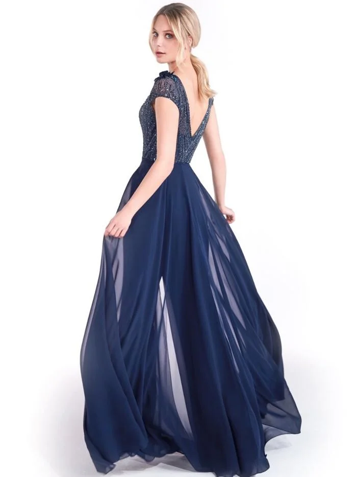 Fashionable and elegant V-neck jumpsuit