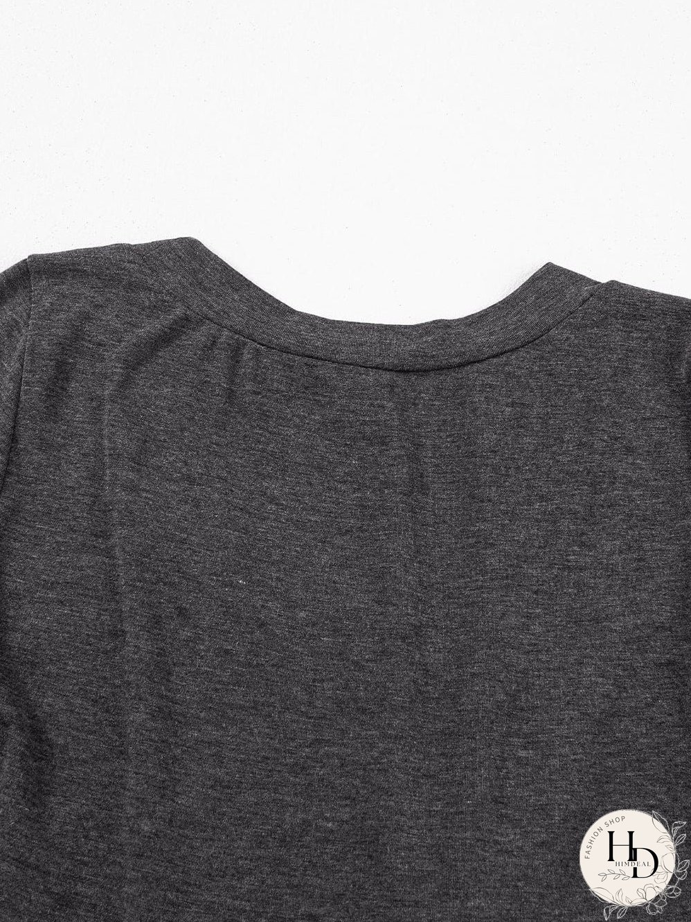 Leopard Print Maxi Dress with Fitted Bodice and Long Sleeves