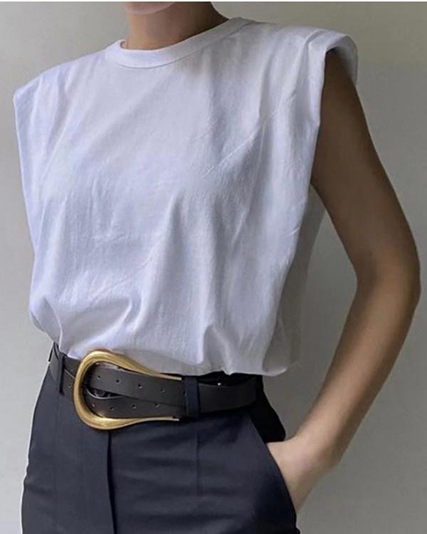 Padded Shoulder Sleeveless T-shirt