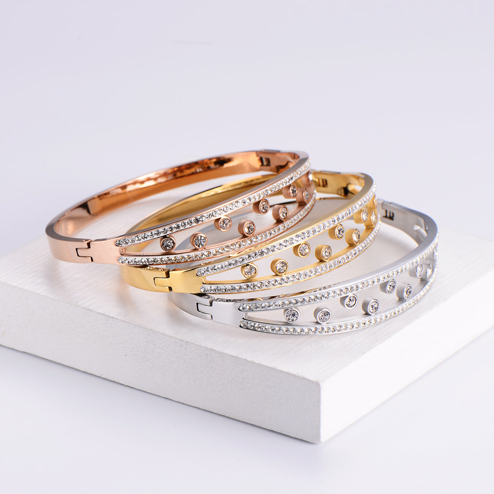 Fashion Women Metal Diamond Heart Titanium Steel Electroplating Bangles2