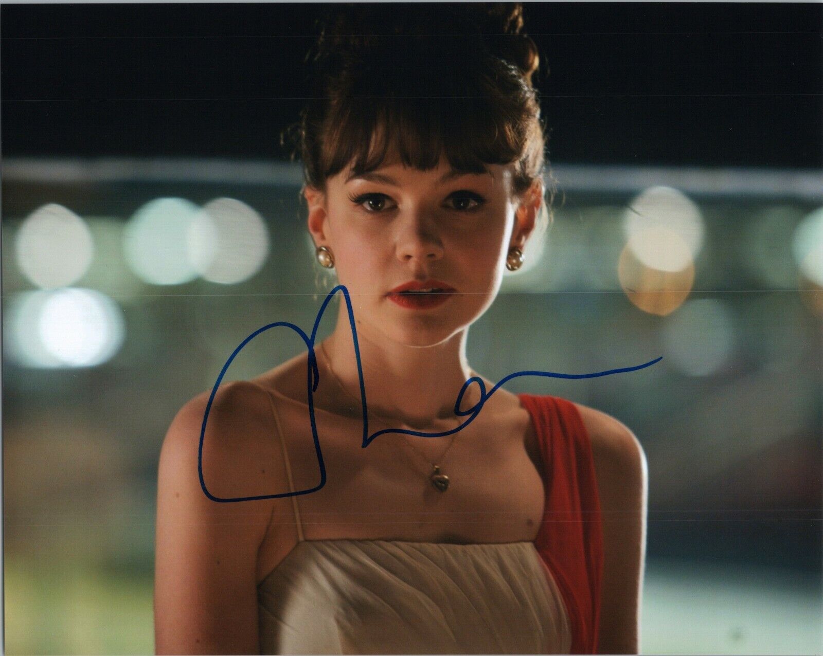 ~~ CAREY MULLIGAN Authentic Hand-Signed An Education