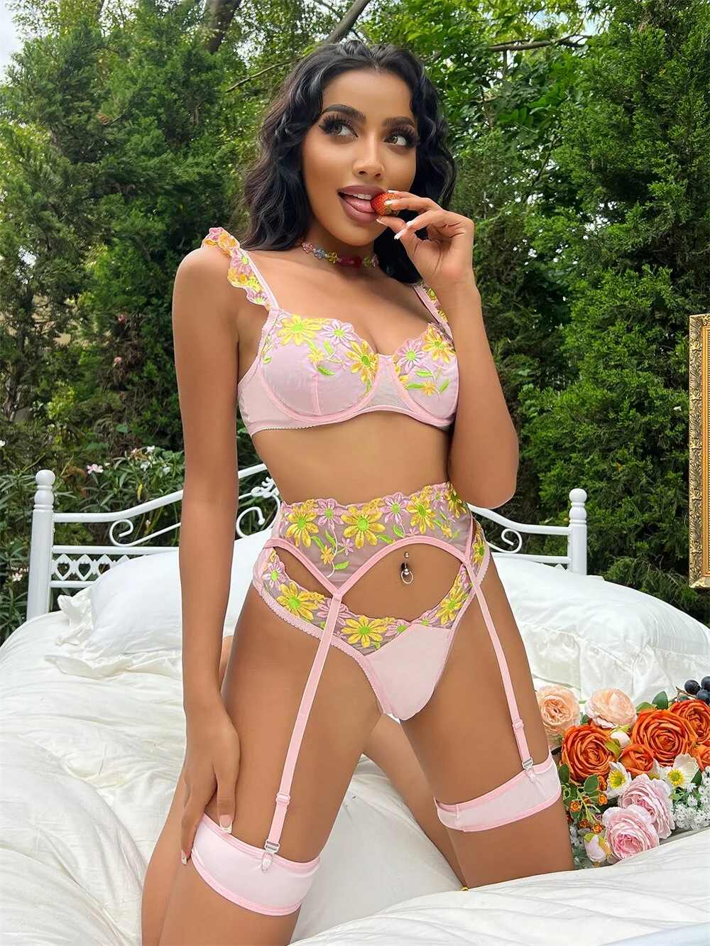 Billionm Sexy Lingerie Floral Embroidery Fancy Underwear 3-Pieces Bra And Panty Sets Exotic Lace Ruffled Intimate Fairy Outfits