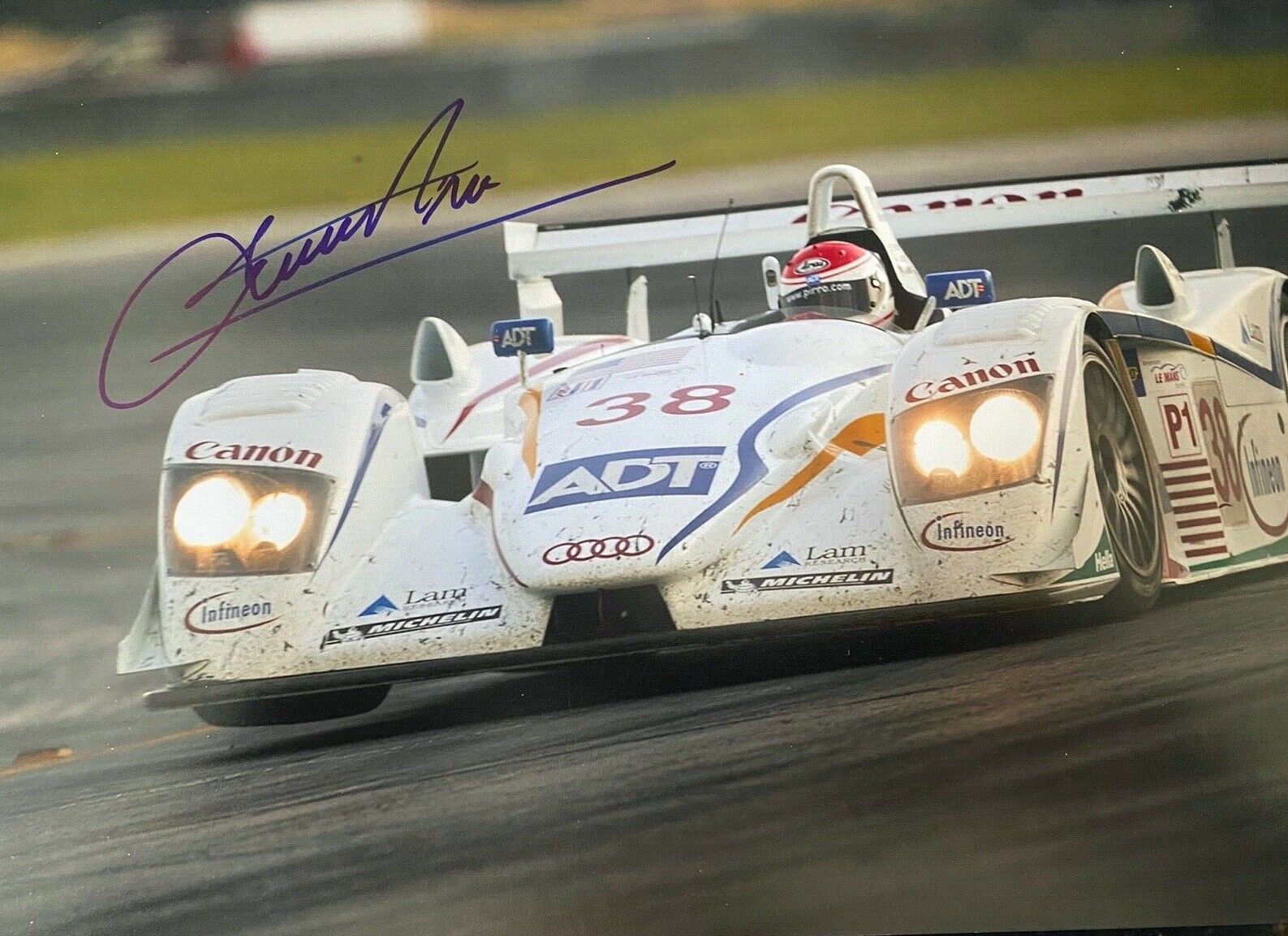 EMANUELE PIRRO - ITALIAN RACING DRIVER - EXCELLENT SIGNED Photo Poster paintingGRAPH