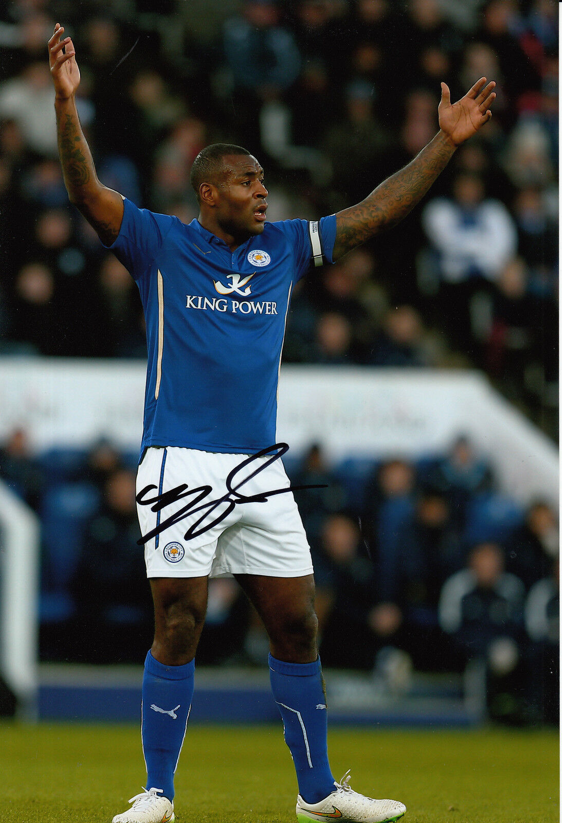 LEICESTER CITY HAND SIGNED WES MORGAN 12X8 Photo Poster painting.