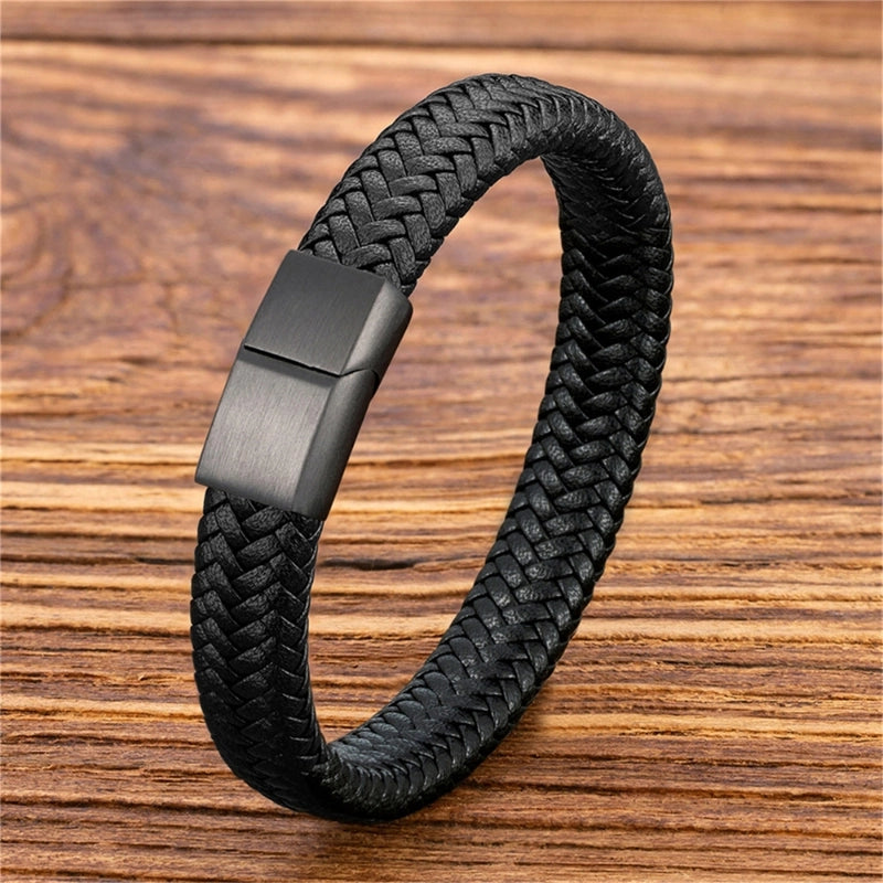 Hot Selling Bracelet Stainless Steel Genuine Leather Bracelet Vintage Woven Titanium Steel Bracelet Factory Outlet