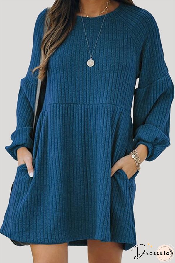 Fashionable and Effortless winter Dress