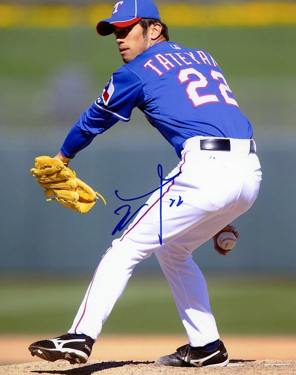 Yoshinori Tateyama Autographed 8x10 Texas Rangers#S614