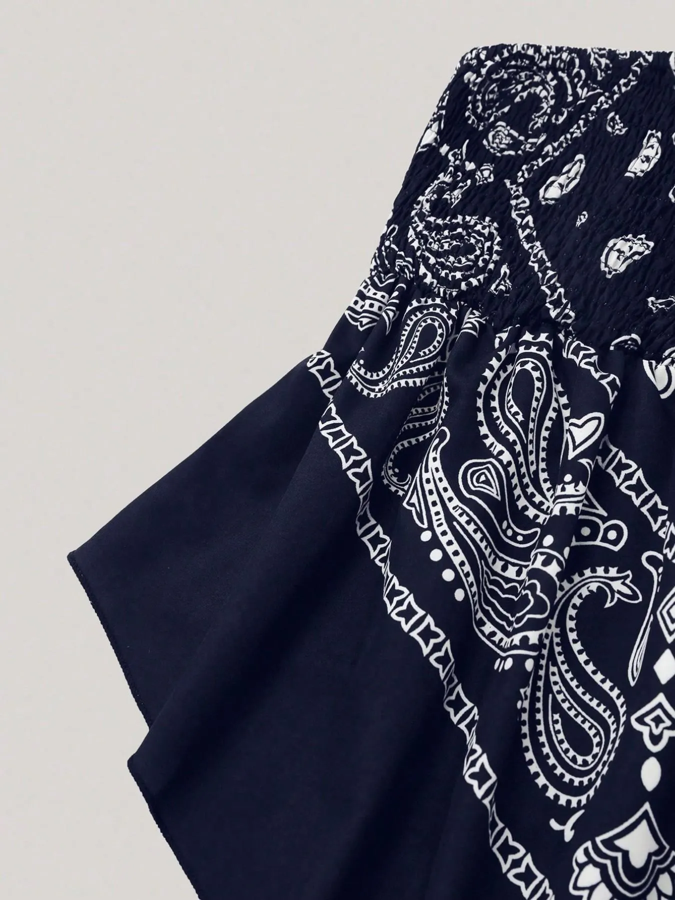 Women's Ethnic Print Strapless Top, Boho Style Asymmetric Hem Tube Top, Casual Summer Fashion, Perfect for Outing and Vacation Women's Ethnic Print Strapless Top, Boho Style Asymmetric Hem Tube Top, Casual Summer Fashion, Perfect for Outing and Vacation