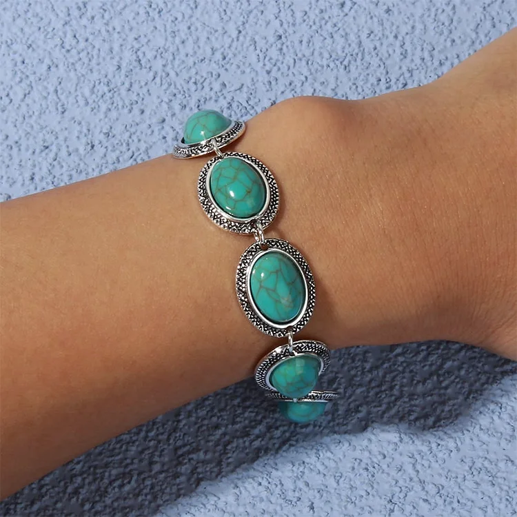 Ladies Vintage Western Turquoise Bracelet