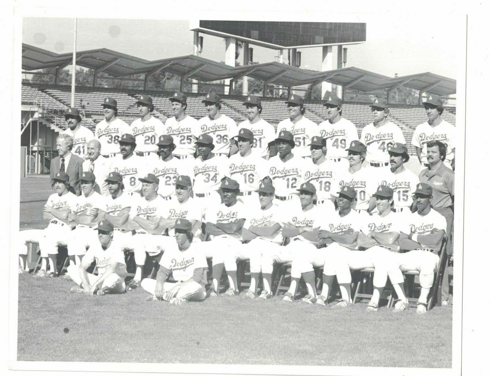 Vintage 1978 Los Angeles Dodgers 8x10 Baseball Team Issue Photo Poster painting CH126