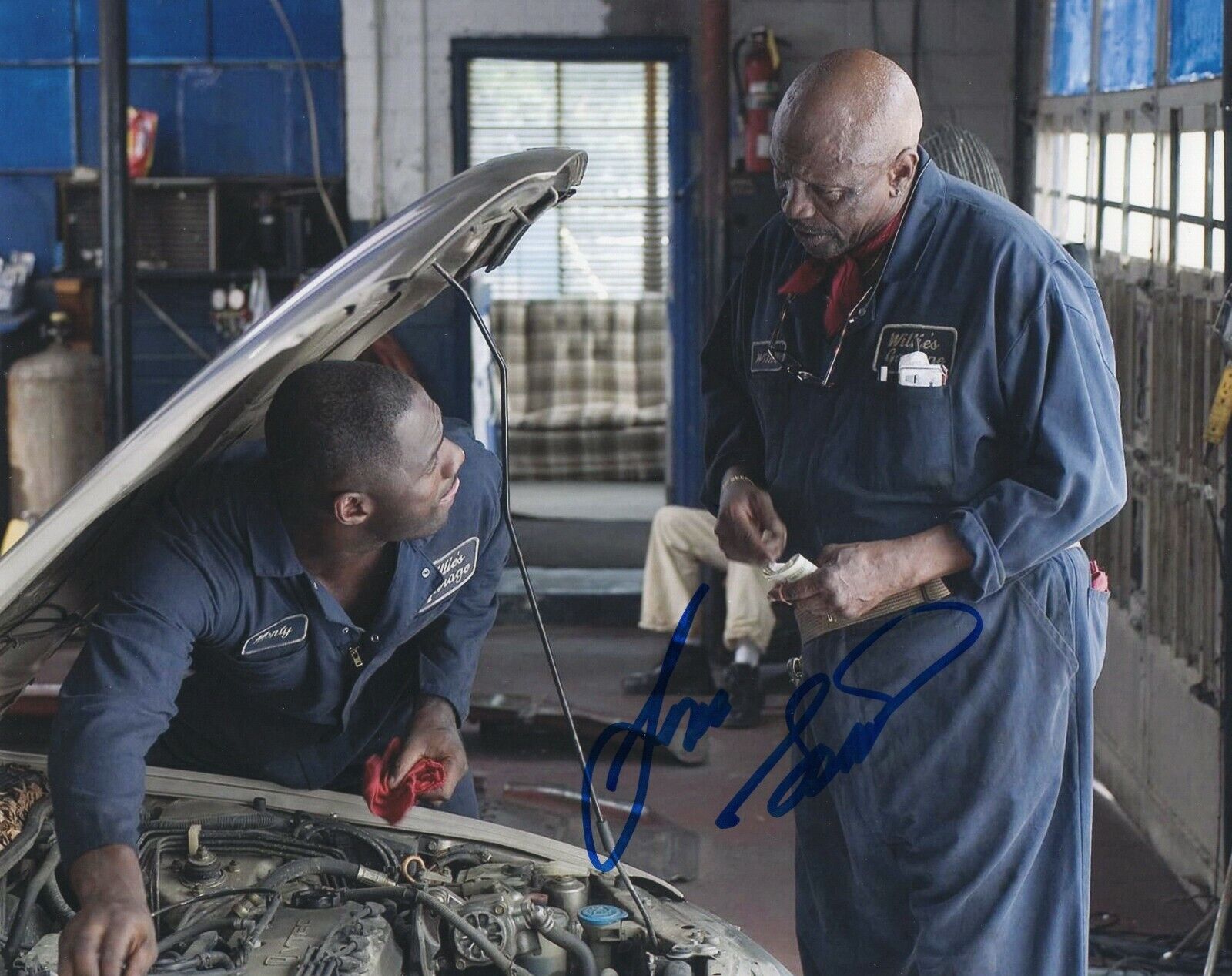 Louis Gossett Jr. Signed 8x10 Photo Poster painting w/COA Roots Officer and a Gentleman #2