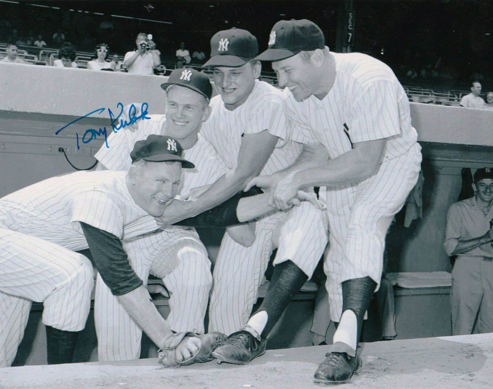 TONY KUBEK NEW YORK YANKEES W/ FORD,MARIS,MANTLE ACTION SIGNED 8x10