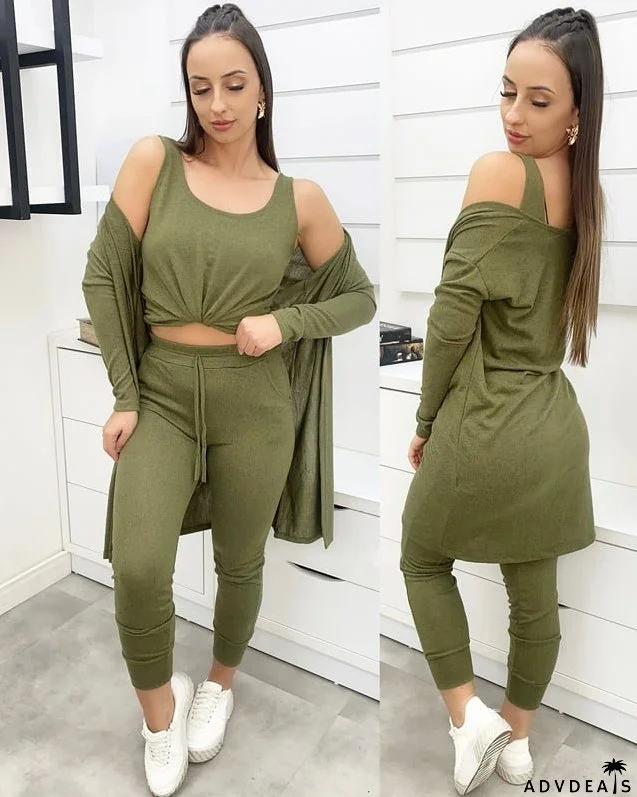 Elegant tricolor set for women