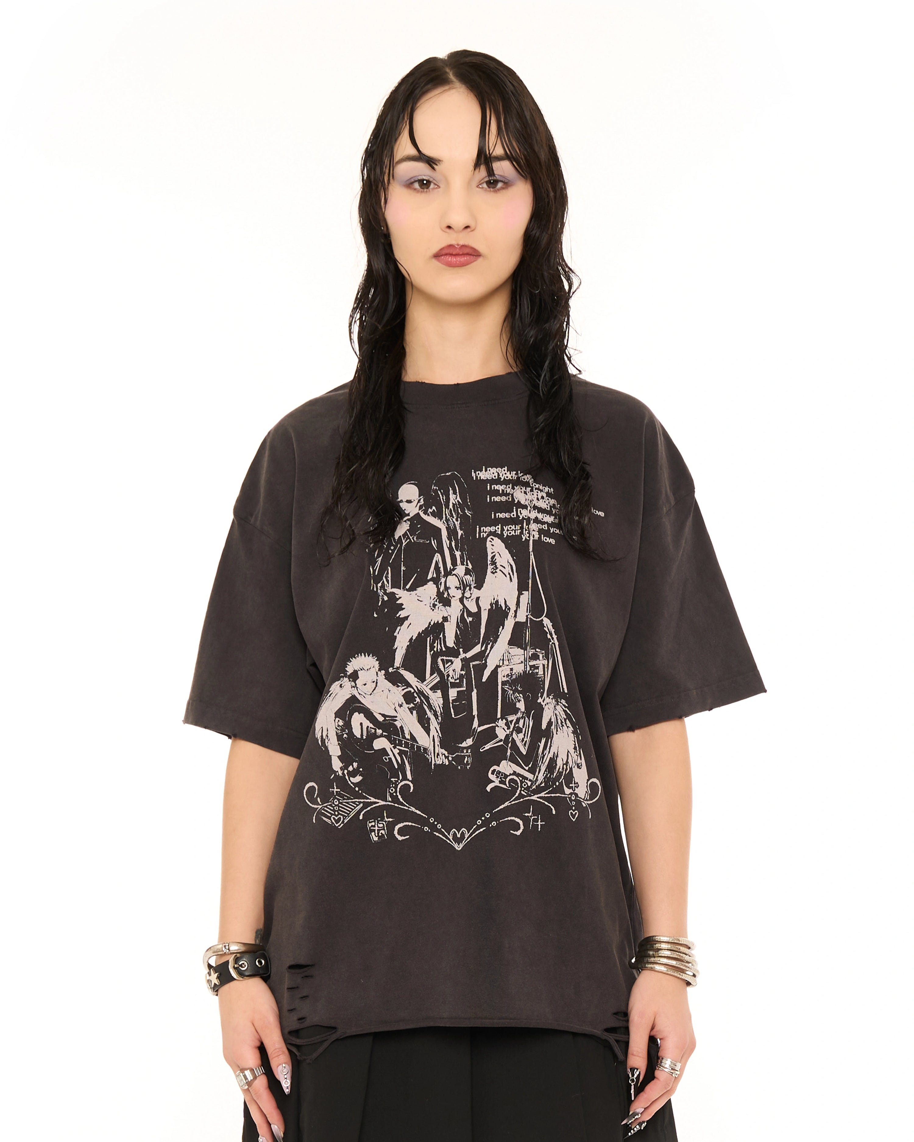 WHITE ROSES TEE