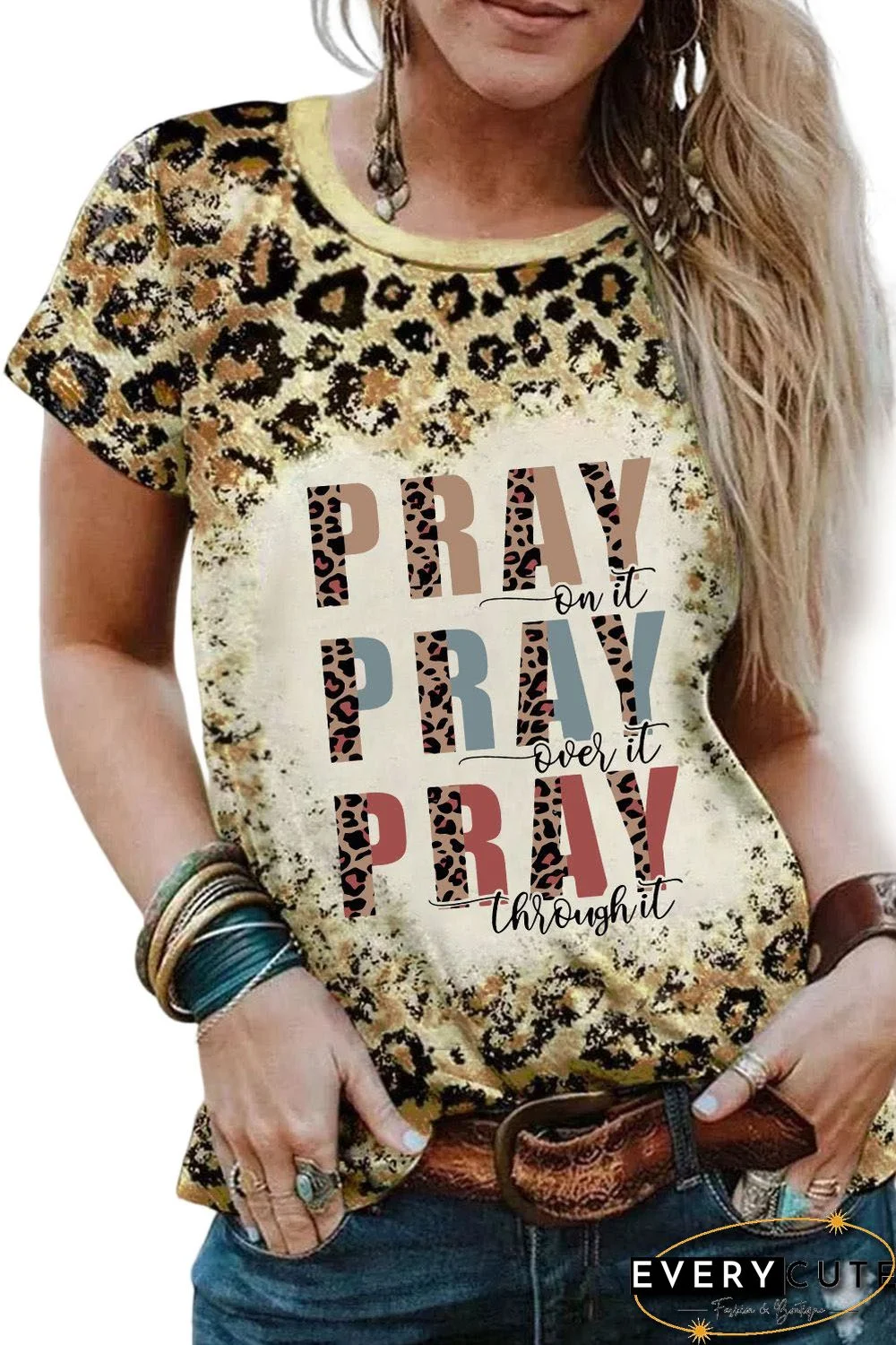 Leopard PRAY Print Bleached T-shirt