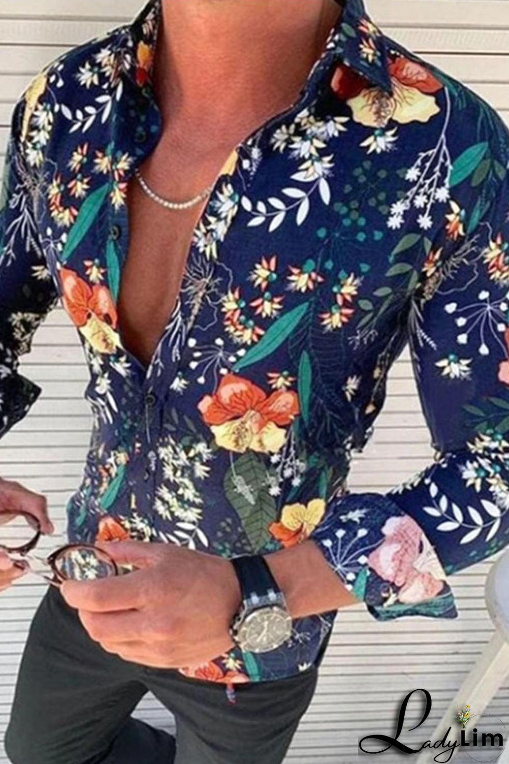 White Vacation Print Patchwork Buckle Turndown Collar Tops