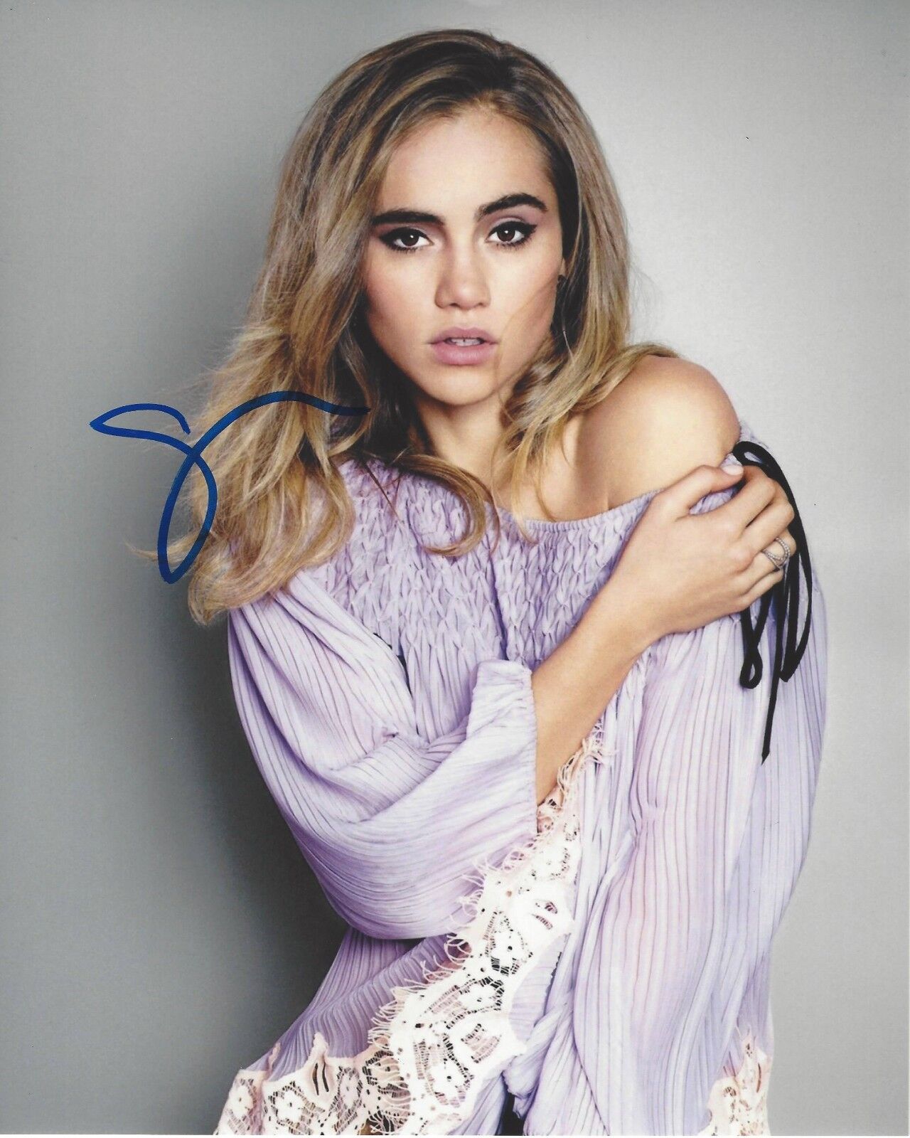 SEXY MODEL ACTRESS SUKI WATERHOUSE SIGNED 8X10 Photo Poster painting COA ASSASSINATION NATION