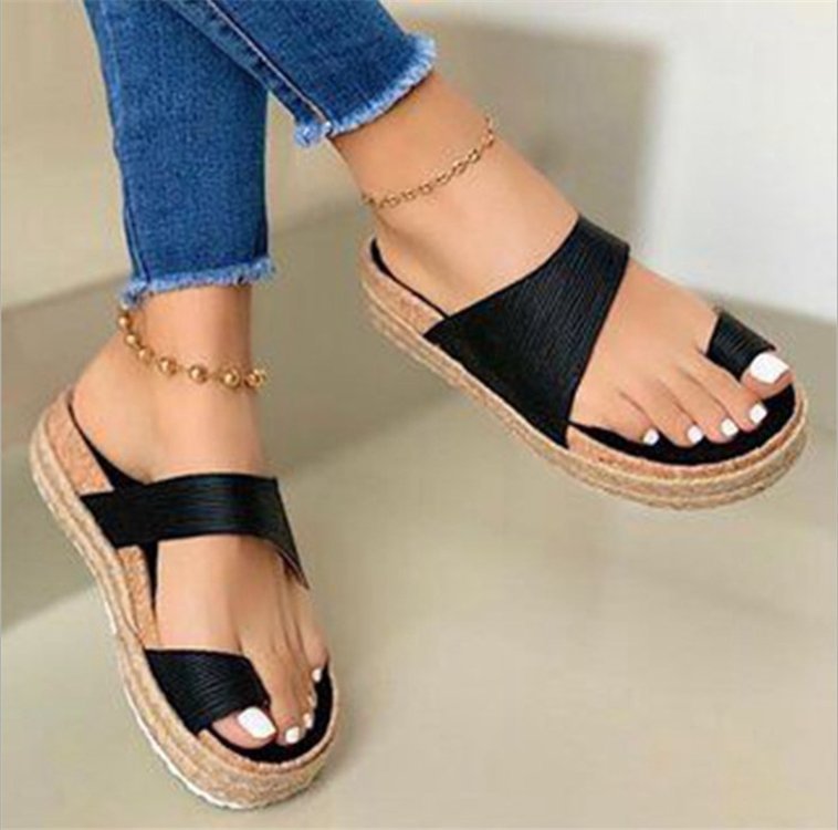 Summer Women's Sandals Flip-Flops 2021 British Fashion Trend Slippers Men's Flip-Flops Women's Shoes Outdoor Slippers Trend