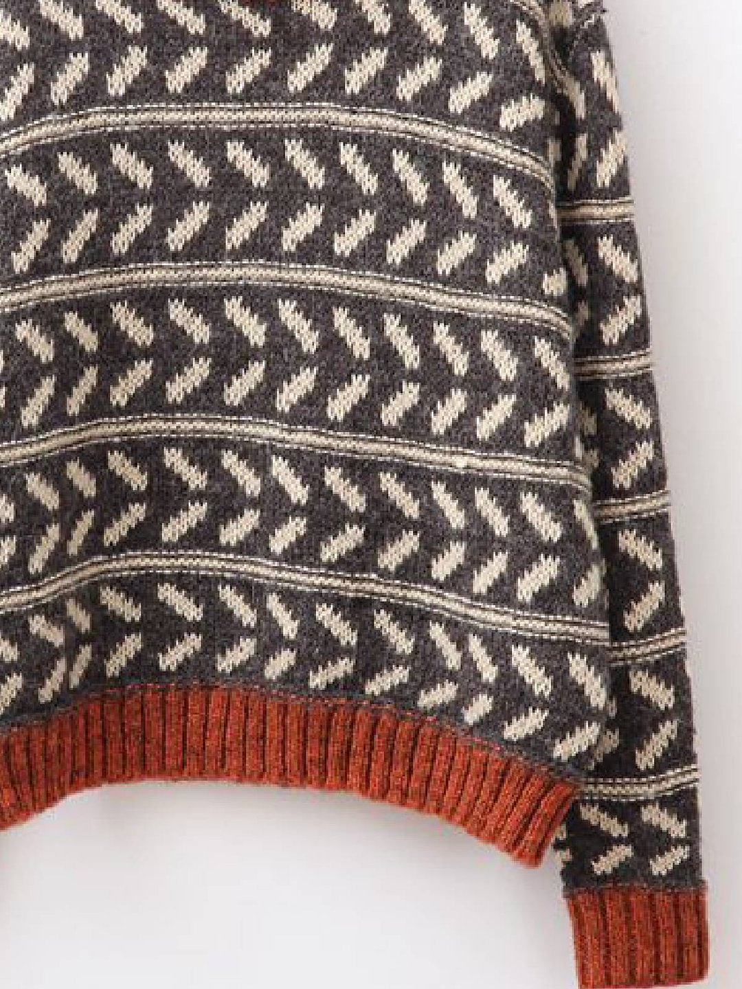 Gray Long Sleeve Leaf Knitted Sweater | EGEMISS