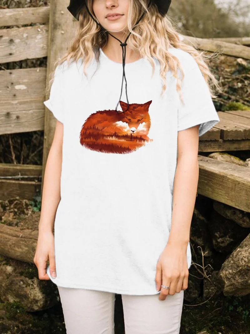 Foxes Printed Short Sleeve T-Shirt in  mildstyles