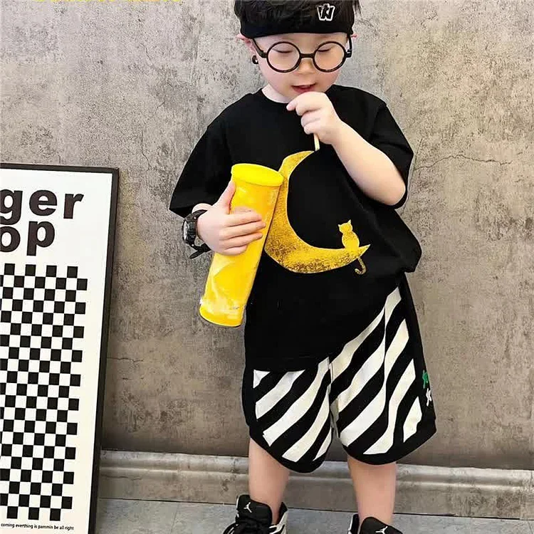 Toddler Boy Moon Tee and Striped Shorts Set