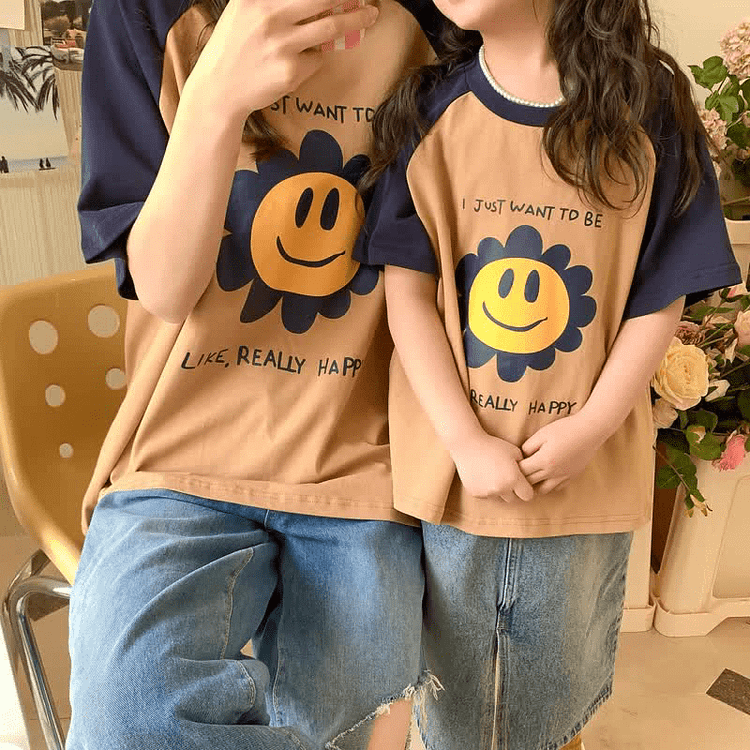 TO BE HAPPY Mommy and Me Smiley Sunflower Tee