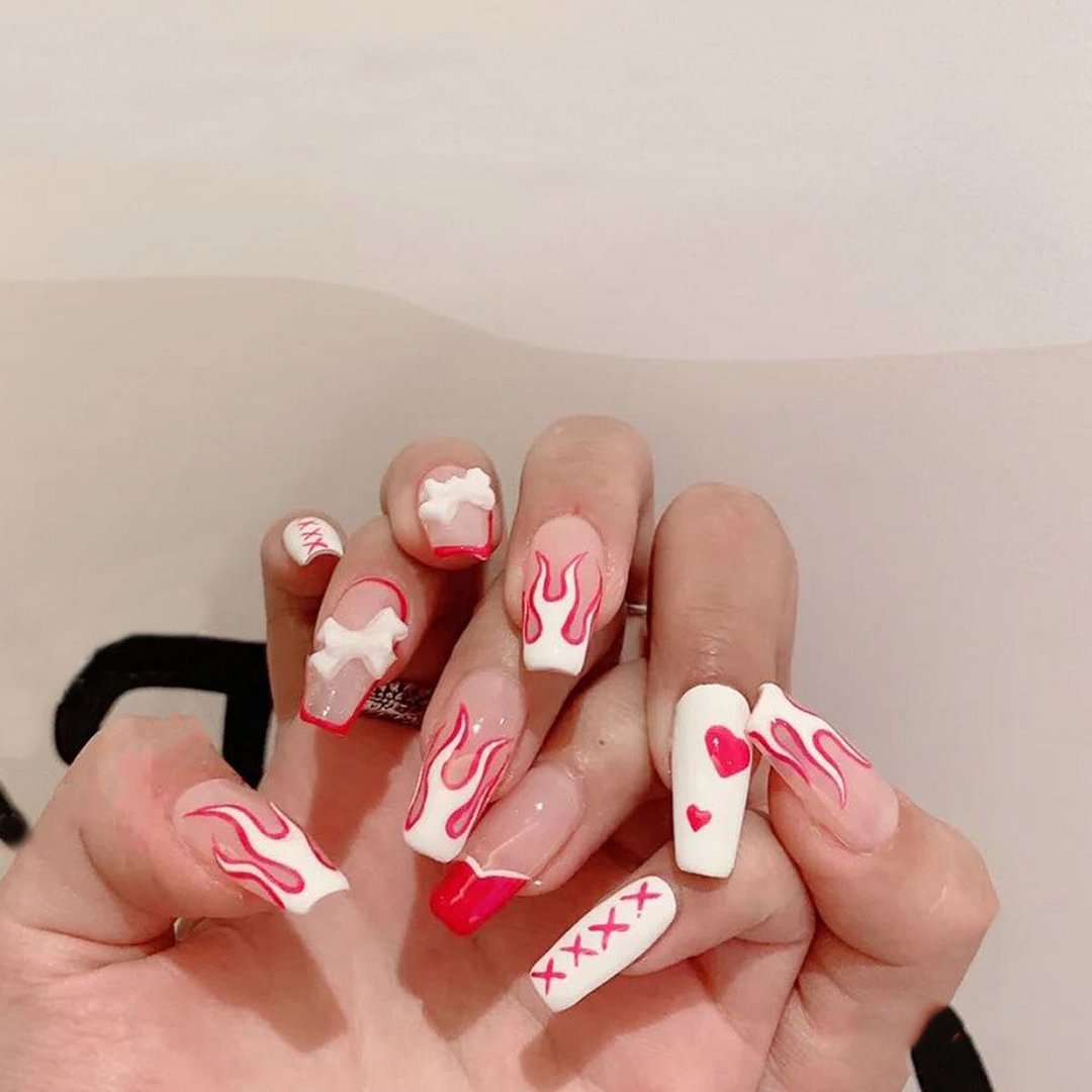 24pcs Artificial False Nails Flame Charm Design Ballet Coffin Fake Nails Wearable Bow Decal Rhinestone Long Flame Manicure Tips