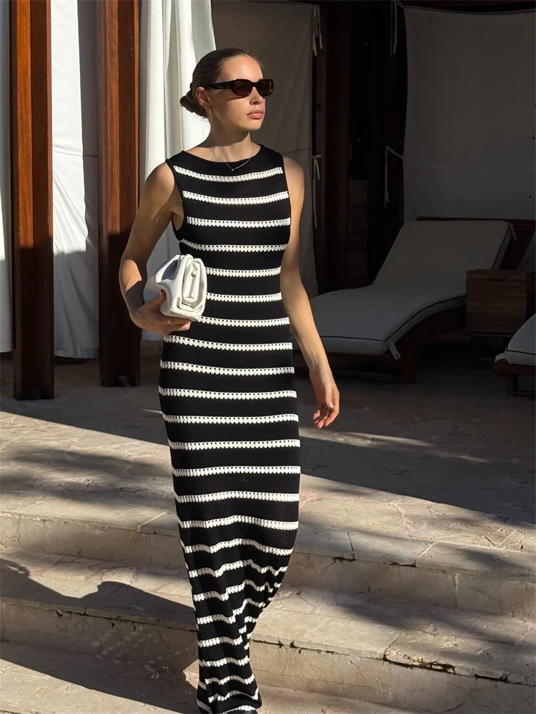 Uveng Uveng Sleeveless Striped Mid-Stripe New Tight Sexy Bag-Upped Vest Dress 2025 Knitted Dress