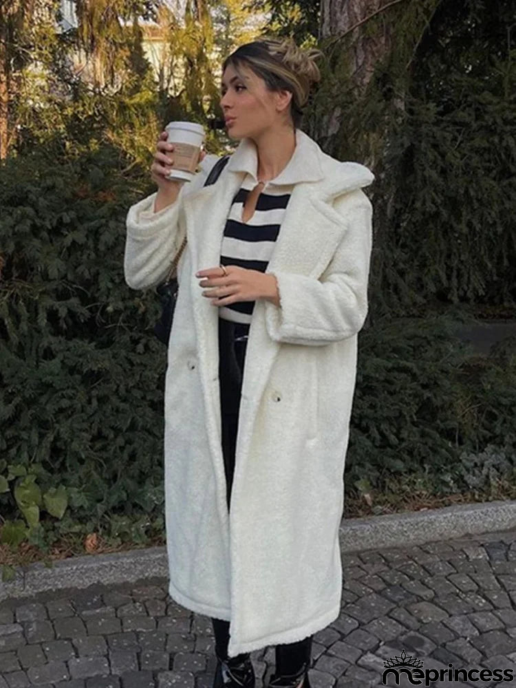 Effortless and Trendy winter Coat