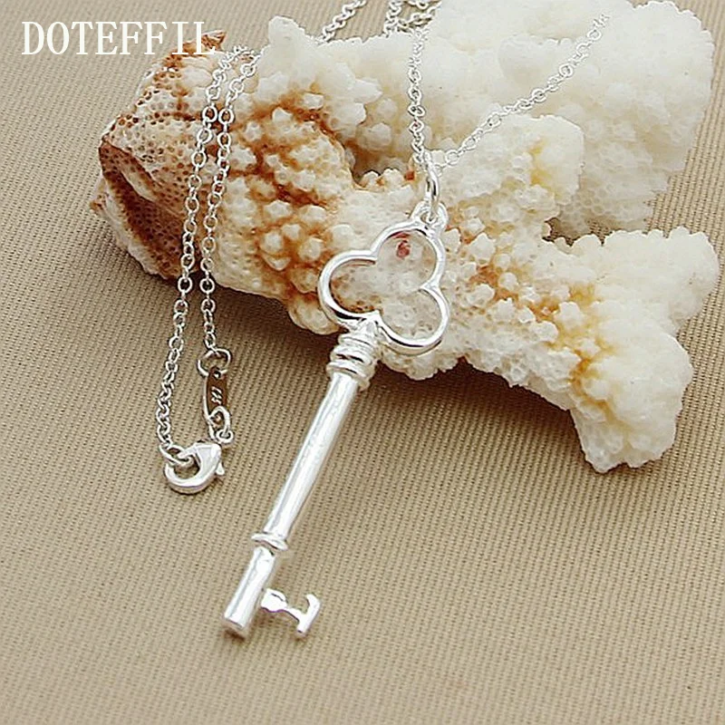 DOTEFFIL 925 Sterling Silver Key Pendant Necklace 18 inch Chain For Woman Jewelry