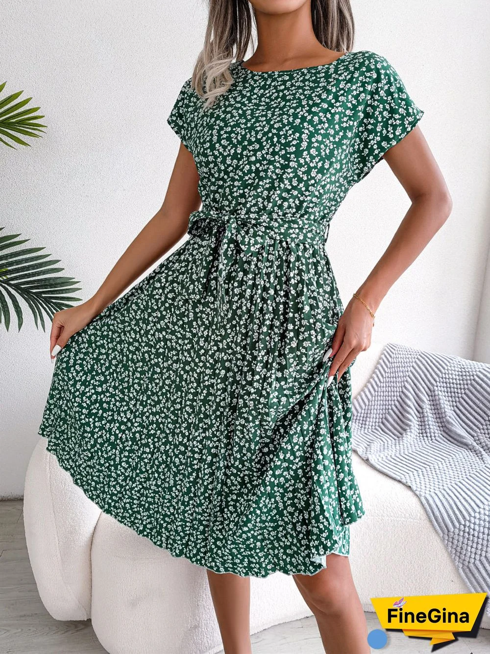 Women Short Sleeve Floral Printed Dress