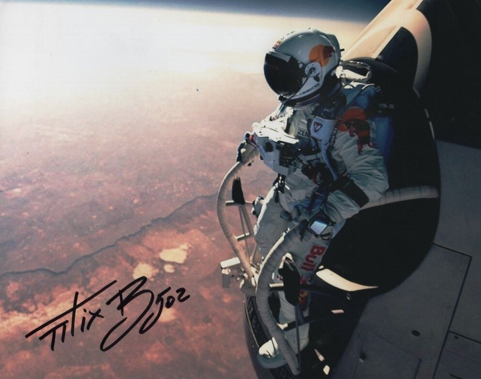 FELIX BAUMGARTNER signed autographed Photo Poster painting SKYDIVER BASE JUMPER DAREDEVIL