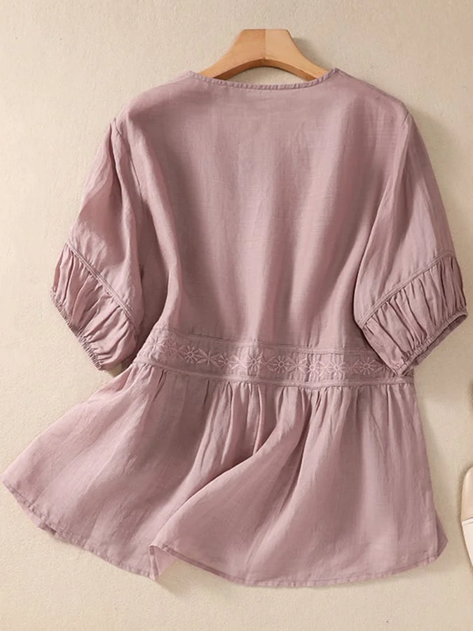 Embroidered Crew Neck Short Sleeve Casual Women's Shirt