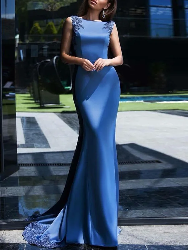 Round Neck Sleeveless Solid Color Maxi Dress