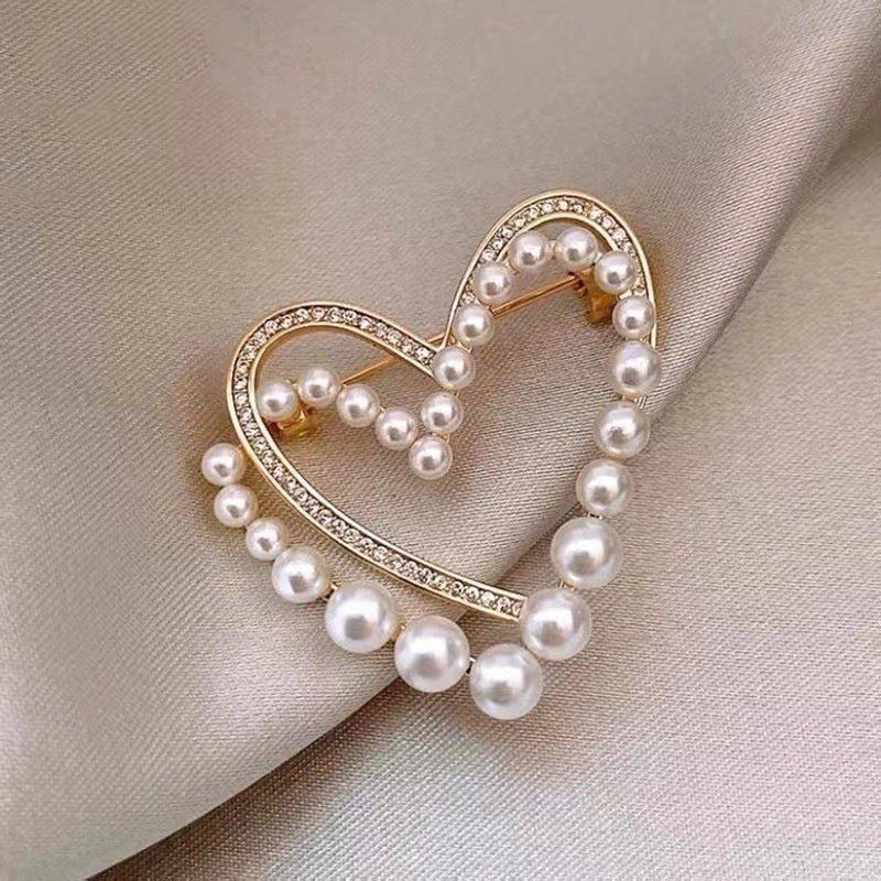 Minimalist Pin Heart Shape Alloy Plating Inlay Rhinestones Pearl Women's Brooches