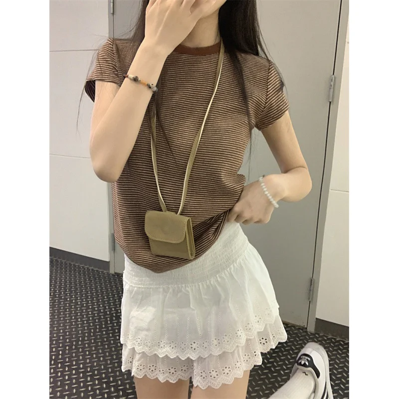 Uveng Uveng Short-Sleeved Striped T-Shirt Female 2024 Summer Hot Girl Slim Slim Bottom Shirt Versatile Student Short Top
