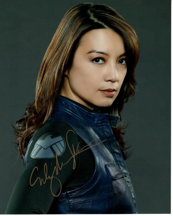 MING-NA WEN signed autographed AGENTS OF S.H.I.E.L.D. MELINDA MAY 8x10 Photo Poster painting