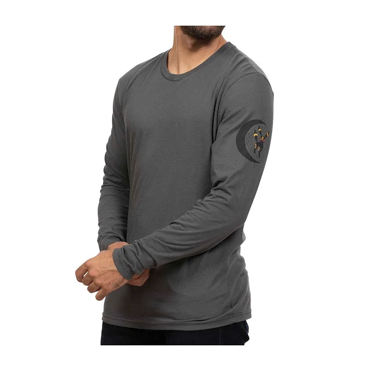 Phases of the Night: Umbreon Gray Fitted Long-Sleeve T-Shirt - Adult