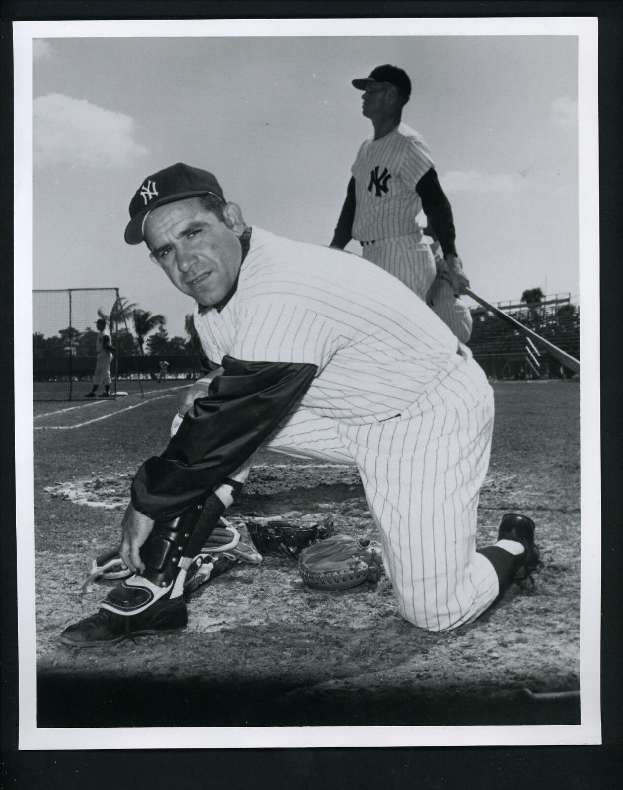 Yogi Berra Press Wire Photo Poster painting Donald Wingfield The Sporting News New York Yankees