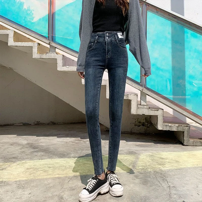 Toloer Toloer High-Waisted Jeans Women's Fall 2024 New Versatile Slim Slim Tight Pants-Outfit Ideas